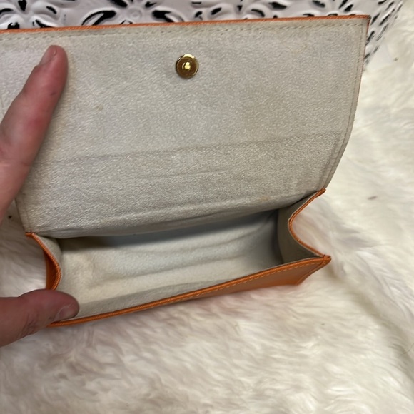 EUC s993 Tory Burch Eyeglasses Case, Orange Eyeglasses Case​​​ - Picture 2 of 6